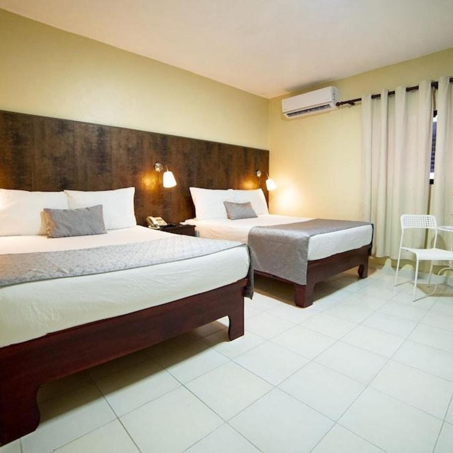Hotel Real Bella Vista Santo Domingo Buitenkant foto